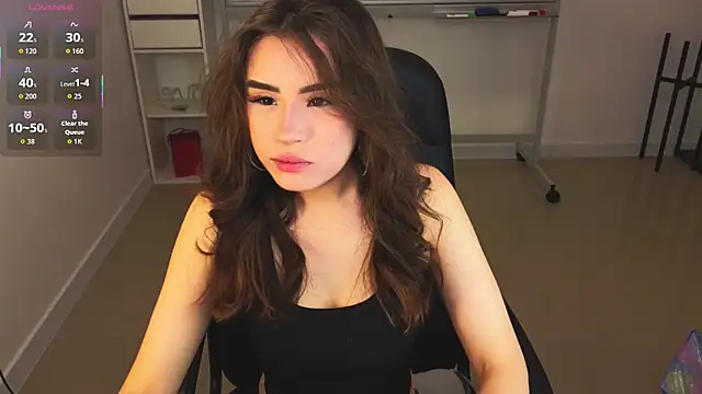 Snapshot of Kisa0_o chatting on September 12, 2025, 5:35 pm Kisa0 o online show from September 12, 2025, 5:35 pm