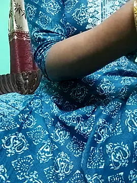 Snapshot of Apurvaa chatting on November 23, 2025, 2:27 pm Apurvaa online show from November 23, 2025, 2:27 pm