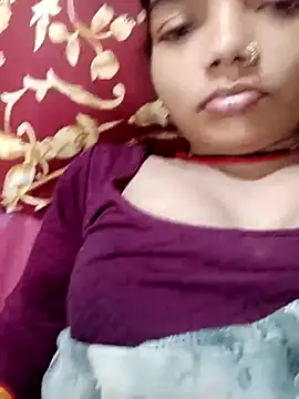 Snapshot of Hitsda chatting on October 14, 2025, 12:44 am Hitsda online show from October 14, 2025, 12:44 am