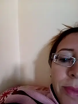 Snapshot of Sondosa3 chatting on November 28, 2025, 12:05 pm Sondosa3 online show from November 28, 2025, 12:05 pm