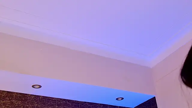 kaylie mitchel online show from April 1, 2026, 10:39 pm