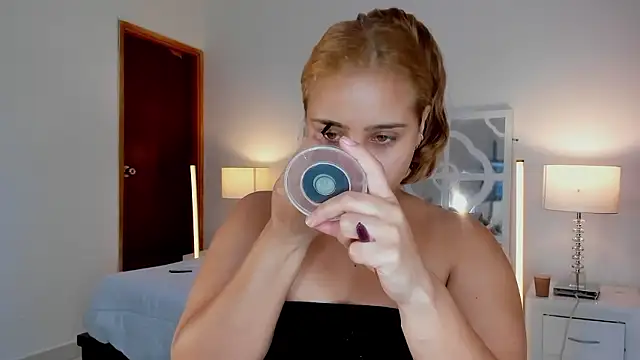 MikaelaStone online show from January 19, 2026, 10:41 am