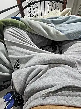 Snapshot of fena-sikerimmm chatting on November 22, 2025, 10:08 pm fena-sikerimmm online show from November 22, 2025, 10:08 pm