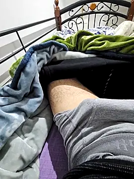 fena-sikerimmm online show from April 9, 2026, 10:05 pm