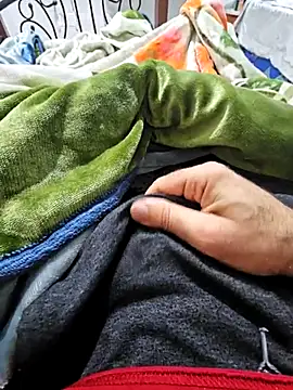 fena-sikerimmm online show from December 15, 2025, 9:31 pm