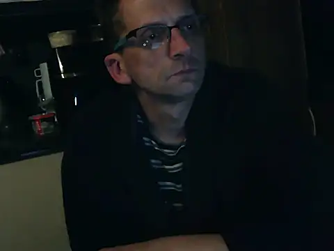 Snapshot of bajka760 chatting on March 4, 2026, 12:18 am bajka760 online show from March 4, 2026, 12:18 am