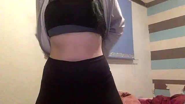 Snapshot of Bellababexox chatting on October 23, 2025, 5:50 am Bellababexox online show from October 23, 2025, 5:50 am