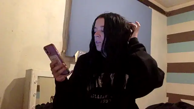 Snapshot of Bellababexox chatting on November 27, 2025, 1:39 am Bellababexox online show from November 27, 2025, 1:39 am