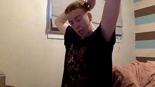 Snapshot of Bellababexox chatting on April 3, 2026, 6:25 pm Bellababexox online show from April 3, 2026, 6:25 pm