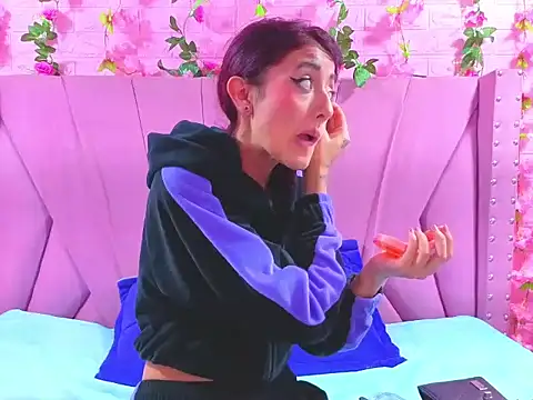  Maleja 19  online show from October 23, 2025, 3:16 am