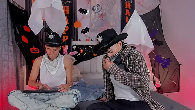 Snapshot of sweet_petter chatting on October 31, 2025, 12:46 pm sweet petter online show from October 31, 2025, 12:46 pm