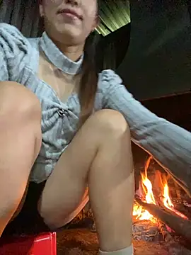 Snapshot of Huong-Ly chatting on November 19, 2025, 2:11 am Huong-Ly online show from November 19, 2025, 2:11 am