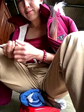 Snapshot of Huong-Ly chatting on December 16, 2025, 3:00 am Huong-Ly online show from December 16, 2025, 3:00 am