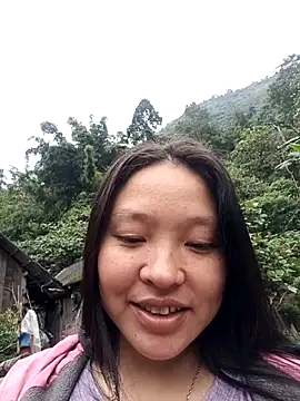 Snapshot of MuiNay chatting on November 21, 2025, 1:48 am MuiNay online show from November 21, 2025, 1:48 am