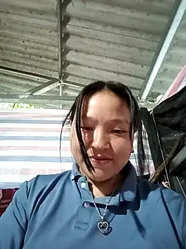 Snapshot of MuiNay chatting on October 23, 2025, 11:36 pm MuiNay online show from October 23, 2025, 11:36 pm