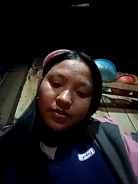 Snapshot of MuiNay chatting on November 29, 2025, 10:26 am MuiNay online show from November 29, 2025, 10:26 am