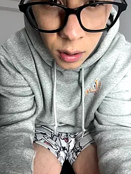 Snapshot of jordan_422 chatting on November 15, 2025, 2:15 am jordan 422 online show from November 15, 2025, 2:15 am