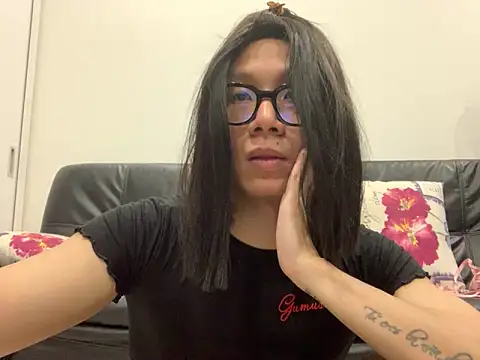 AnnaCR666 online show from November 14, 2025, 5:11 am