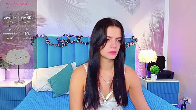 Snapshot of kimberlyy77 chatting on November 5, 2025, 6:05 am kimberlyy77 online show from November 5, 2025, 6:05 am