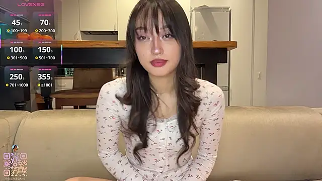 SweetSakuraJane online show from March 28, 2026, 7:04 pm