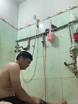 hotboy2x online show from March 21, 2026, 11:14 am