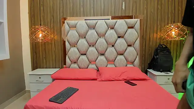 jeff nick online show from October 31, 2025, 2:46 pm