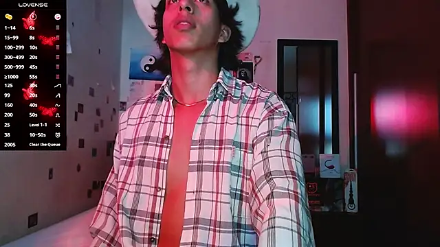 DannyPhantom555 online show from December 1, 2025, 7:48 pm