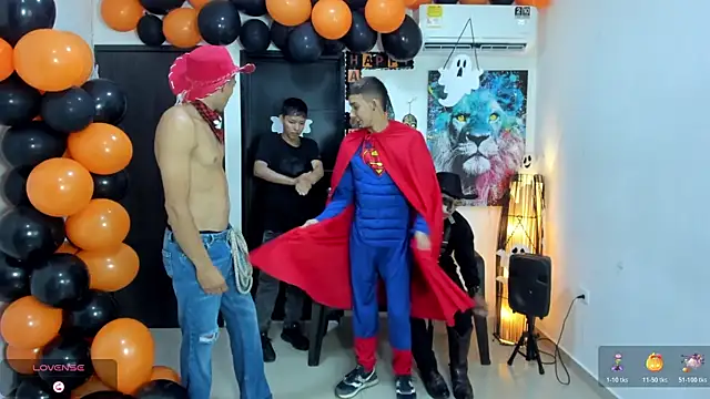 Snapshot of Playhardsex_ chatting on October 29, 2025, 11:03 pm Playhardsex online show from October 29, 2025, 11:03 pm