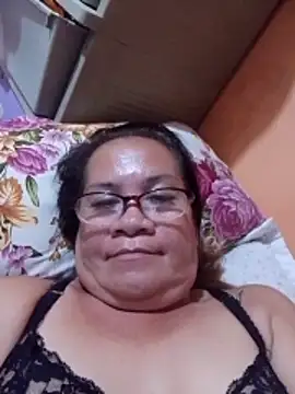 vickyhot1966 online show from May 28, 2026, 10:32 am