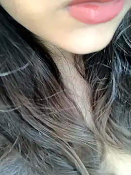 Snapshot of Hott_Muskan chatting on September 30, 2025, 11:05 am Hott Muskan online show from September 30, 2025, 11:05 am