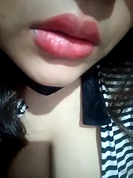 Hott Muskan online show from March 14, 2026, 7:31 pm