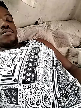 khwezi6969 online show from November 27, 2025, 8:48 am