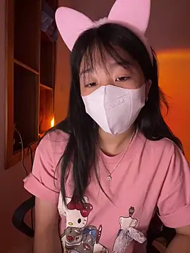 Snapshot of chuppy03 chatting on October 19, 2025, 7:11 am chuppy03 online show from October 19, 2025, 7:11 am