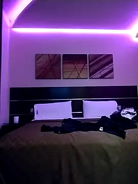 Rsalva21 online show from October 25, 2025, 7:29 am