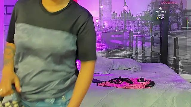 Snapshot of cathi_sweet chatting on December 5, 2025, 2:10 am cathi sweet online show from December 5, 2025, 2:10 am