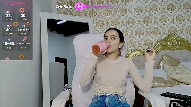 Snapshot of JessB_ chatting on September 20, 2025, 7:08 pm JessB online show from September 20, 2025, 7:08 pm