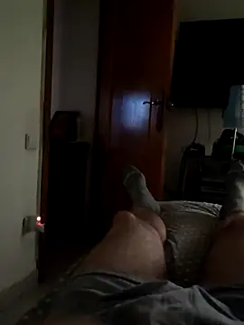 Snapshot of gigolobcn chatting on October 4, 2025, 1:45 pm gigolobcn online show from October 4, 2025, 1:45 pm