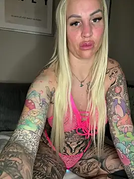 CoraDiamond online show from March 16, 2026, 7:05 pm