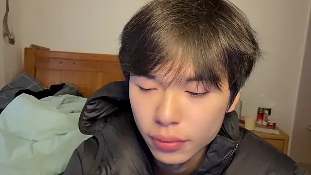 w5206t online show from November 1, 2025, 1:01 am