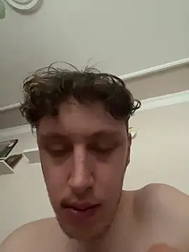 efeees35 online show from February 18, 2026, 2:35 pm