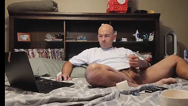 LeeCox online show from March 28, 2026, 1:12 pm