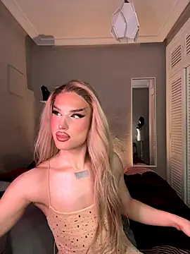 lacattiva online show from November 26, 2025, 8:09 pm