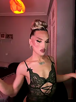 lacattiva online show from September 10, 2025, 9:14 pm