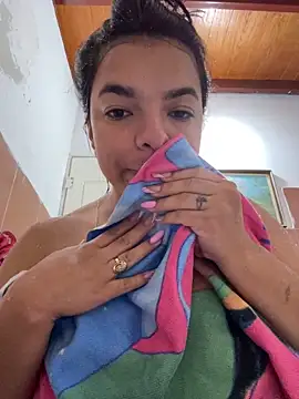 Snapshot of Tugatitacal chatting on November 15, 2025, 3:54 am Tugatitacal online show from November 15, 2025, 3:54 am