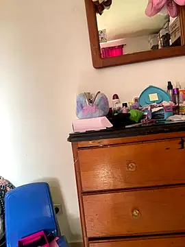 Snapshot of Zara_Bel chatting on September 28, 2025, 6:26 pm Zara Bel online show from September 28, 2025, 6:26 pm