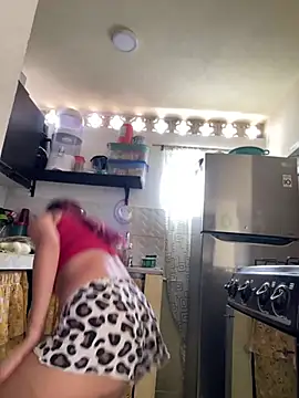 Snapshot of Zara_Bel chatting on February 22, 2026, 6:09 pm Zara Bel online show from February 22, 2026, 6:09 pm