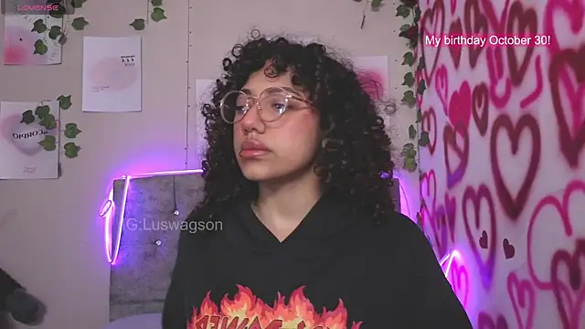 Snapshot of LuckySwagson chatting on October 24, 2025, 1:26 am LuckySwagson online show from October 24, 2025, 1:26 am