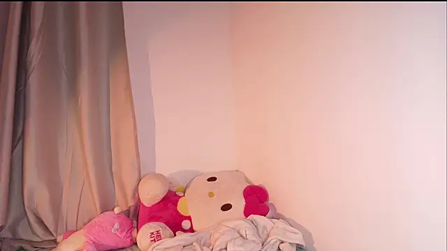 Snapshot of dulceangel__ chatting on October 30, 2025, 4:33 am dulceangel online show from October 30, 2025, 4:33 am