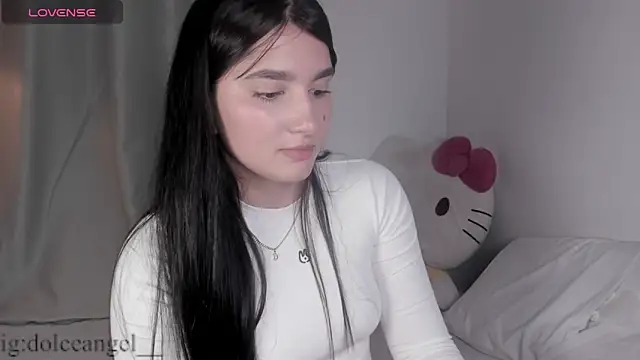 Snapshot of dulceangel__ chatting on April 30, 2026, 4:19 am dulceangel online show from April 30, 2026, 4:19 am