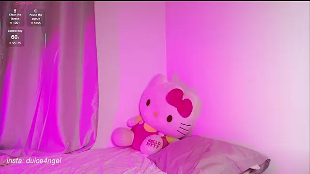 Snapshot of dulceangel__ chatting on November 24, 2025, 3:39 am dulceangel online show from November 24, 2025, 3:39 am